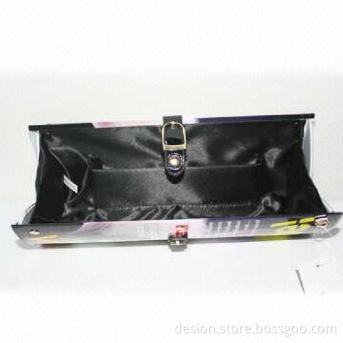 Fashionable Ladies' Cosmetic Bag with Beauty Design, OEM Orders Welcomed